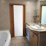 Very Comfortable Flat For The Whole Family * Πράγα